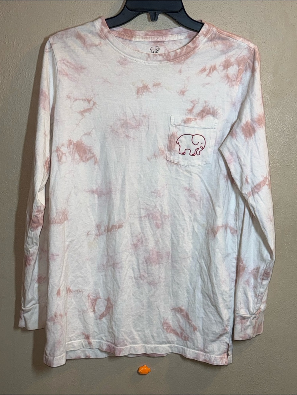 Womens Ivory Ella Long Sleeve Rose Tie-Dye Pocket Tee with Elephant Logo Sz Sm